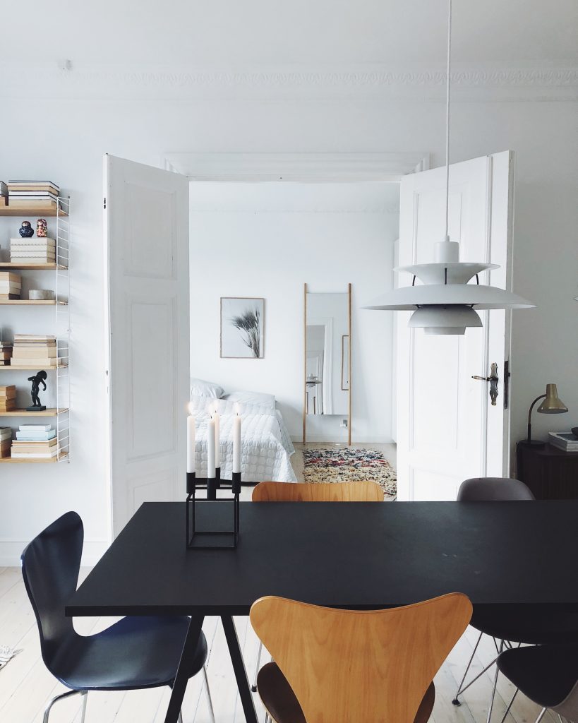 Scandinavian interior, copenhagen appartient, mixing old and new interior